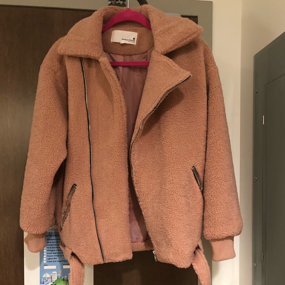 Millbury sherpa jacket! - Picture 2 of 3